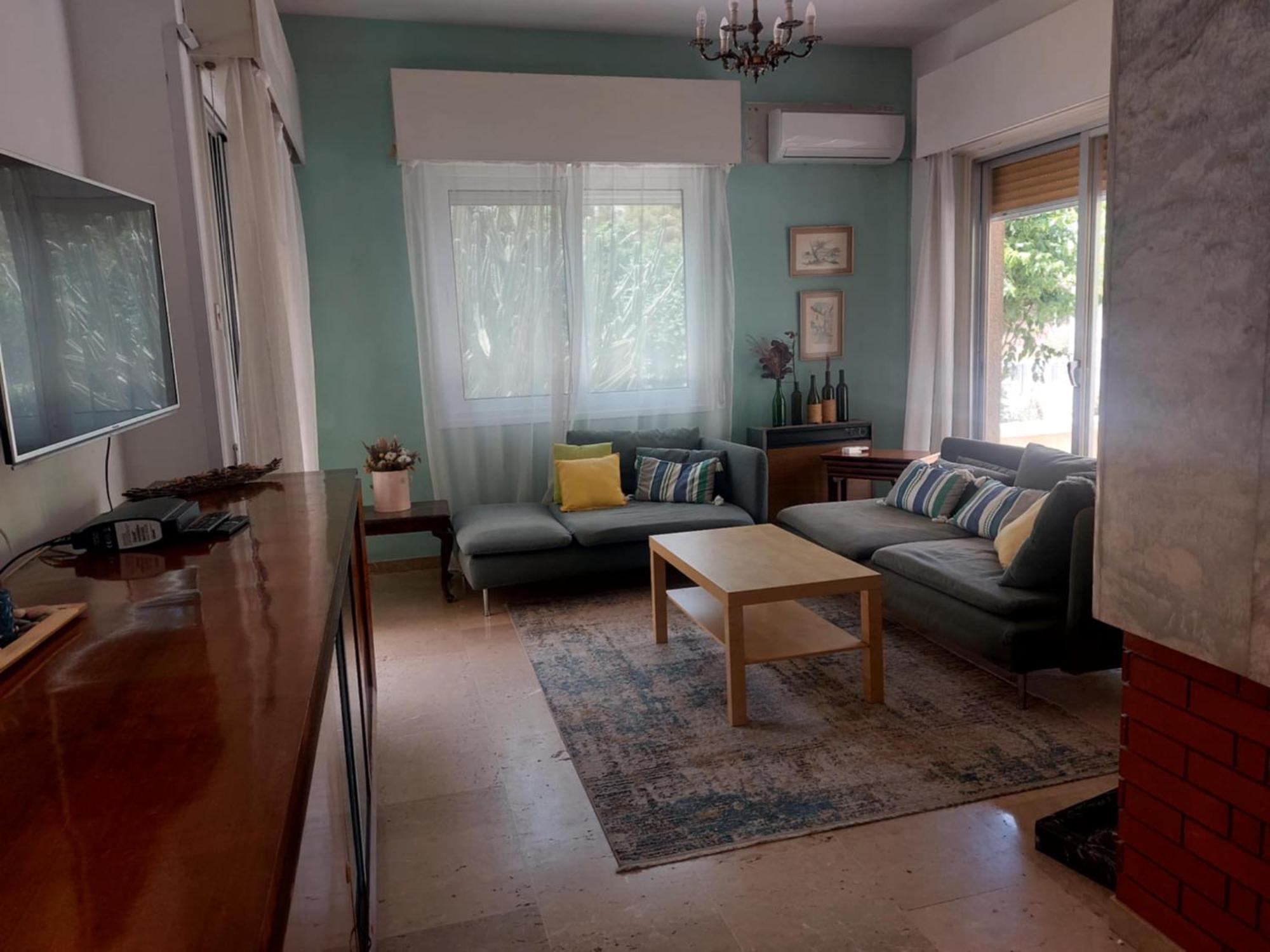 Sunny Family Home By The Beach Лимасол Экстерьер фото